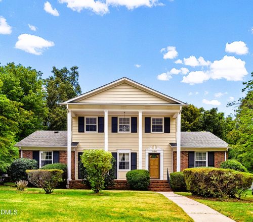 306 Leland Dr, Greensboro, NC, 27455-3017 | Card Image