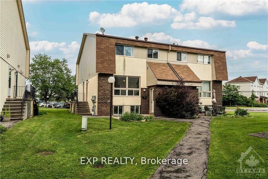 Residential Lease in Bells Corners and South to Fallowfield 2