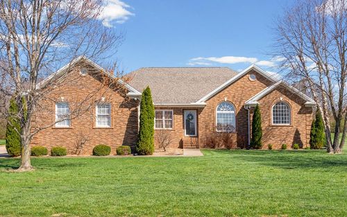 115 Farmhill Dr, Hopkinsville, KY, 42240-8634 | Card Image