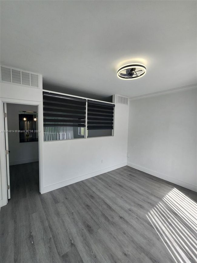 205 - 2101 Normandy Dr, Condo with 1 bedrooms, 1 bathrooms and null parking in Miami Beach FL | Image 20