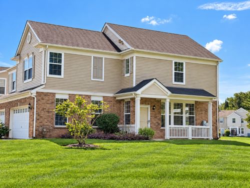 2534 Evergreen Cir, McHenry, IL, 60050-8019 | Card Image
