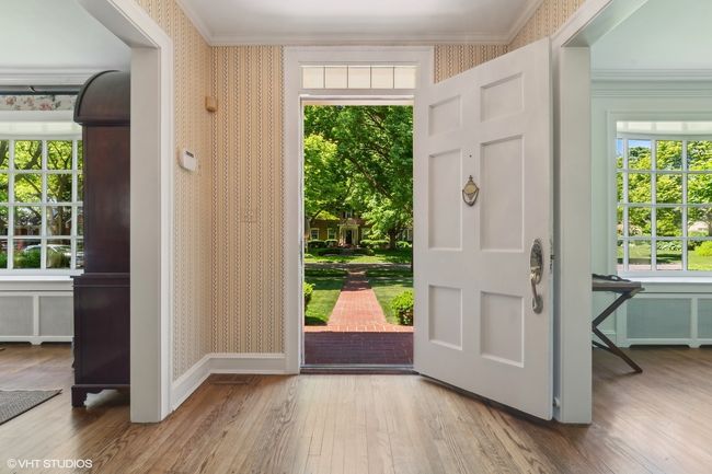 120 Abingdon Ave, House other with 6 bedrooms, 4 bathrooms and 2 parking in Kenilworth IL | Image 27