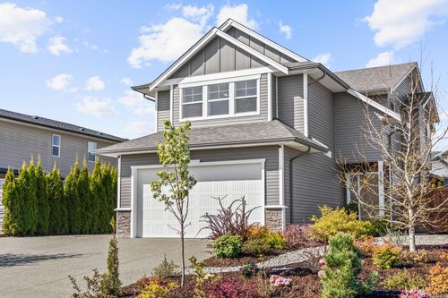 3349 Bolton St, Cumberland, BC, V0R1S0 | Card Image