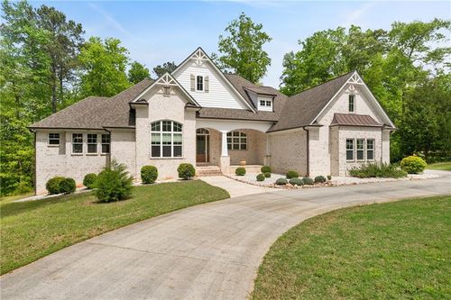 210 Darwish Dr, Mcdonough, GA, 30252-3624 | Card Image