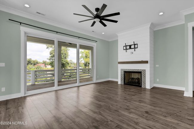 361 Chadwick Shores Dr, House other with 3 bedrooms, 3 bathrooms and 2 parking in Sneads Ferry NC | Image 15