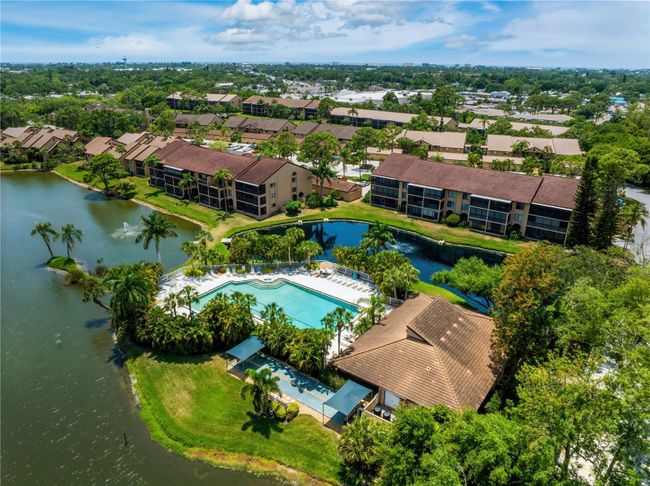 5511 - 5511 Ashton Way, Condo with 2 bedrooms, 2 bathrooms and null parking in SARASOTA FL | Image 18