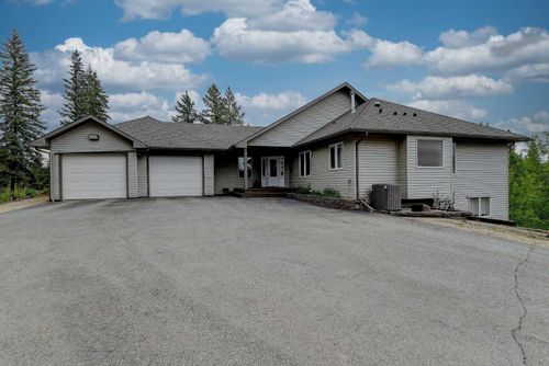 61018A Township Road 704a, County Of Grande Prairie No. 1, AB, T8W5K2 | Card Image