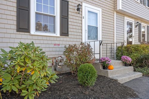 8-848 Plain St, Marshfield, MA, 02050-2108 | Card Image