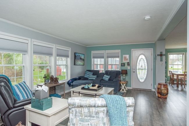 148 Linsay Dr, House other with 3 bedrooms, 2 bathrooms and 2 parking in Raynham MA | Image 4