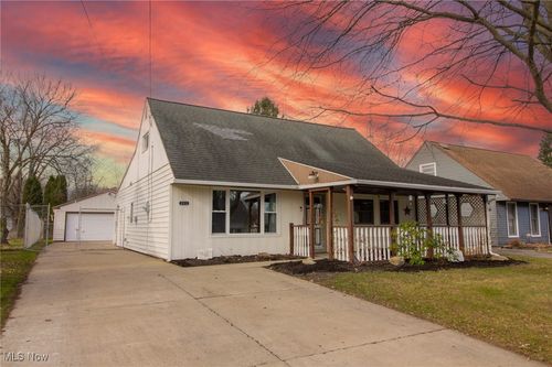 262 Idlewood Rd, Austintown, OH, 44515-2830 | Card Image