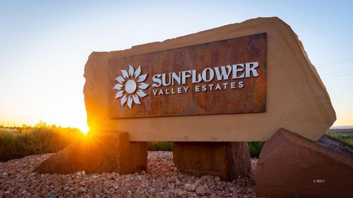 46 Sego Lily Circle, Kanab, UT, 84741 | Card Image