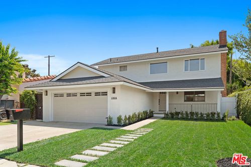 12024 Alberta Dr, Culver City, CA, 90230-5902 | Card Image