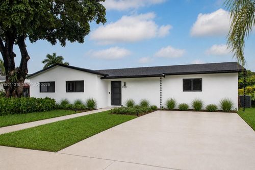 8931 Sw 182nd Ter, Palmetto Bay, FL, 33157-5947 | Card Image