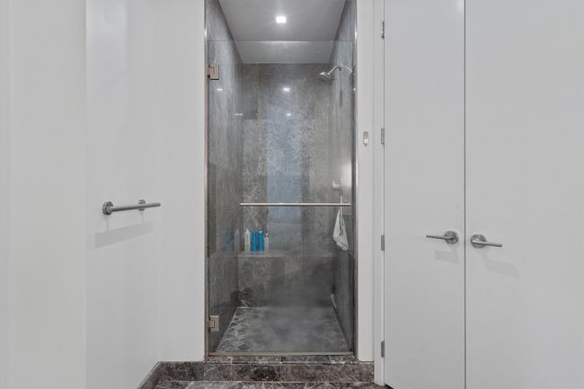 APT-1106 - 501 West Ave, Condo with 1 bedrooms, 1 bathrooms and 1 parking in Austin TX | Image 14