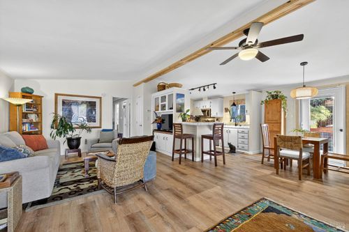 8034 Cliffrose St, Windsor, CA, 95492-9539 | Card Image