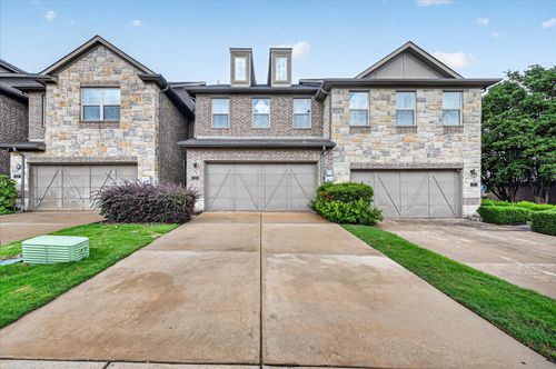 363 Teague Dr, Lewisville, TX, 75067-6721 | Card Image