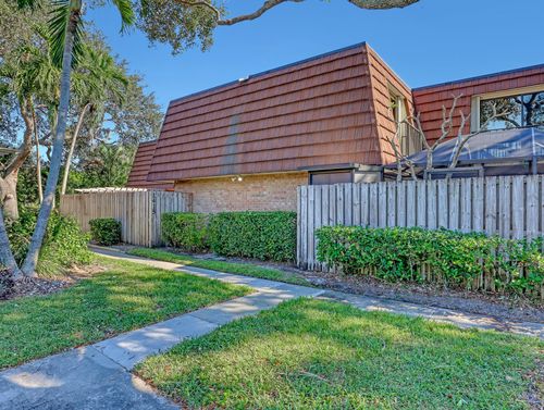 1415 14th Ln, Palm Beach Gardens, FL, 33418-3559 | Card Image