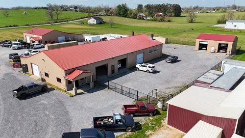 63 Oakdale Rd, Westmoreland, TN, 37186-2905 | Card Image