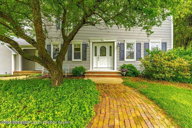 213 Ashlar Way, House other with 4 bedrooms, 3 bathrooms and null parking in Toms River NJ | Image 4