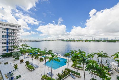 629-800 West Ave, Miami Beach, FL, 33139-5540 | Card Image