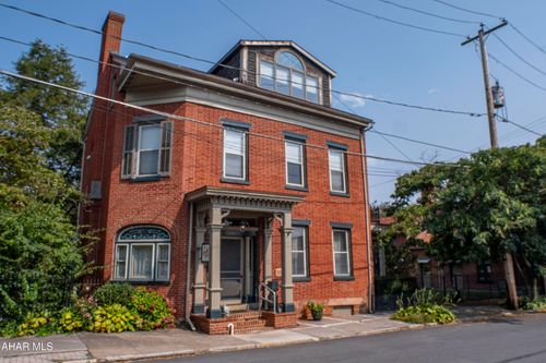 418 N Montgomery St, Hollidaysburg, PA, 16648-1432 | Card Image