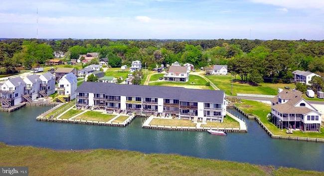 APT-202 - 7622 Eastside Rd, Townhouse with 2 bedrooms, 2 bathrooms and null parking in CHINCOTEAGUE VA | Image 6