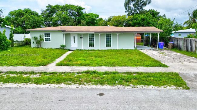 0 - 272 Ne 42nd St, House other with 3 bedrooms, 2 bathrooms and null parking in Deerfield Beach FL | Image 3