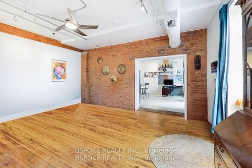 18-121 Prescott Ave, Toronto, ON, M6N3G8 | Card Image
