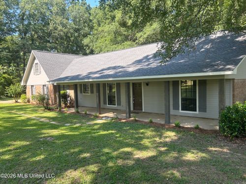 6122 Kay Brook Dr, Byram, MS, 39272-9606 | Card Image