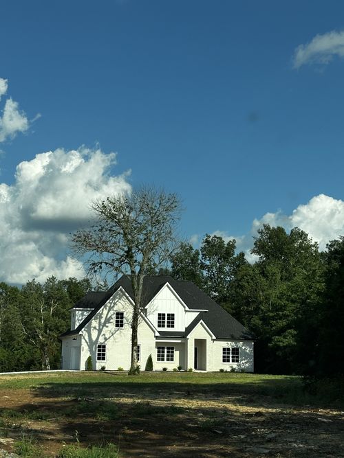11497 Karo Rd, Bell Buckle, TN, 37020-6136 | Card Image