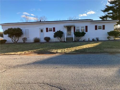 49 Highland Dr, Quinebaug, CT, 06262-7702 | Card Image