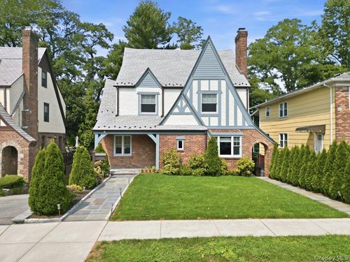 277 Devoe Ave, Yonkers, NY, 10705-2709 | Card Image