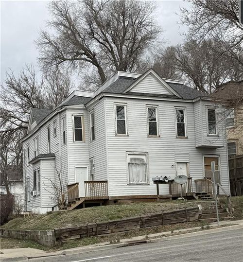 1601 Faraon St, Saint Joseph, MO, 64501-2416 | Card Image