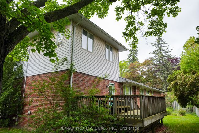 88 Valecrest Dr, House other with 4 bedrooms, 2 bathrooms and 4 parking in Etobicoke ON | Image 14