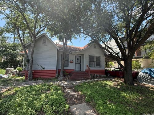 131 E Myrtle St, San Antonio, TX, 78212-3958 | Card Image