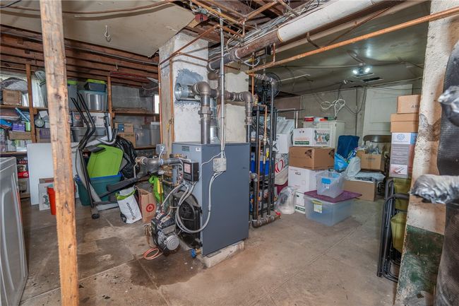 101 Collins St, House other with 3 bedrooms, 2 bathrooms and 6 parking in Attleboro MA | Image 25