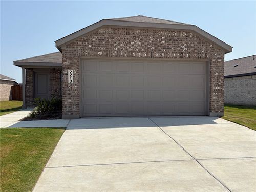 2213 Neyland Dr, Ennis, TX, 75119-8940 | Card Image