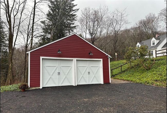 23 Cook St, House other with 3 bedrooms, 3 bathrooms and 2 parking in Washington Depot CT | Image 39