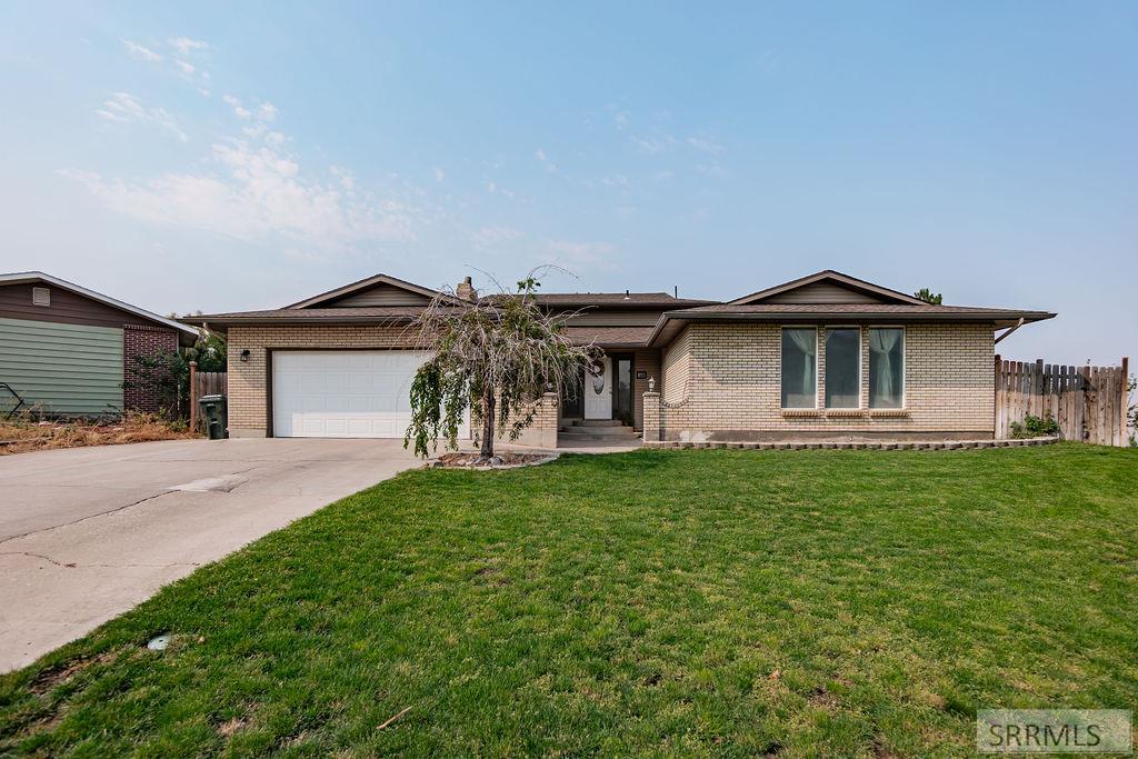 Renee Ave, Pocatello, ID 83201