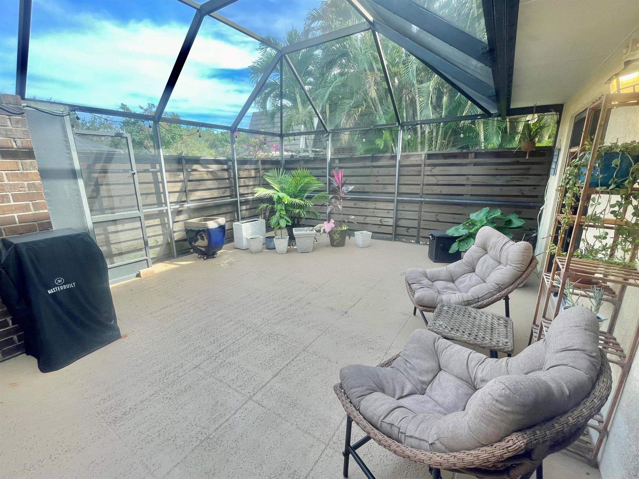 13th Ter, Palm Beach Gardens, FL 33418