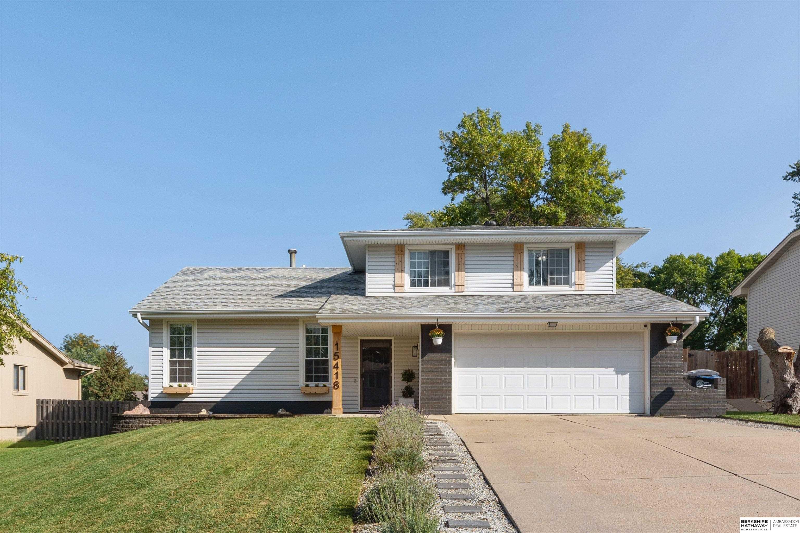 Blackwell Dr, Omaha, NE 68137