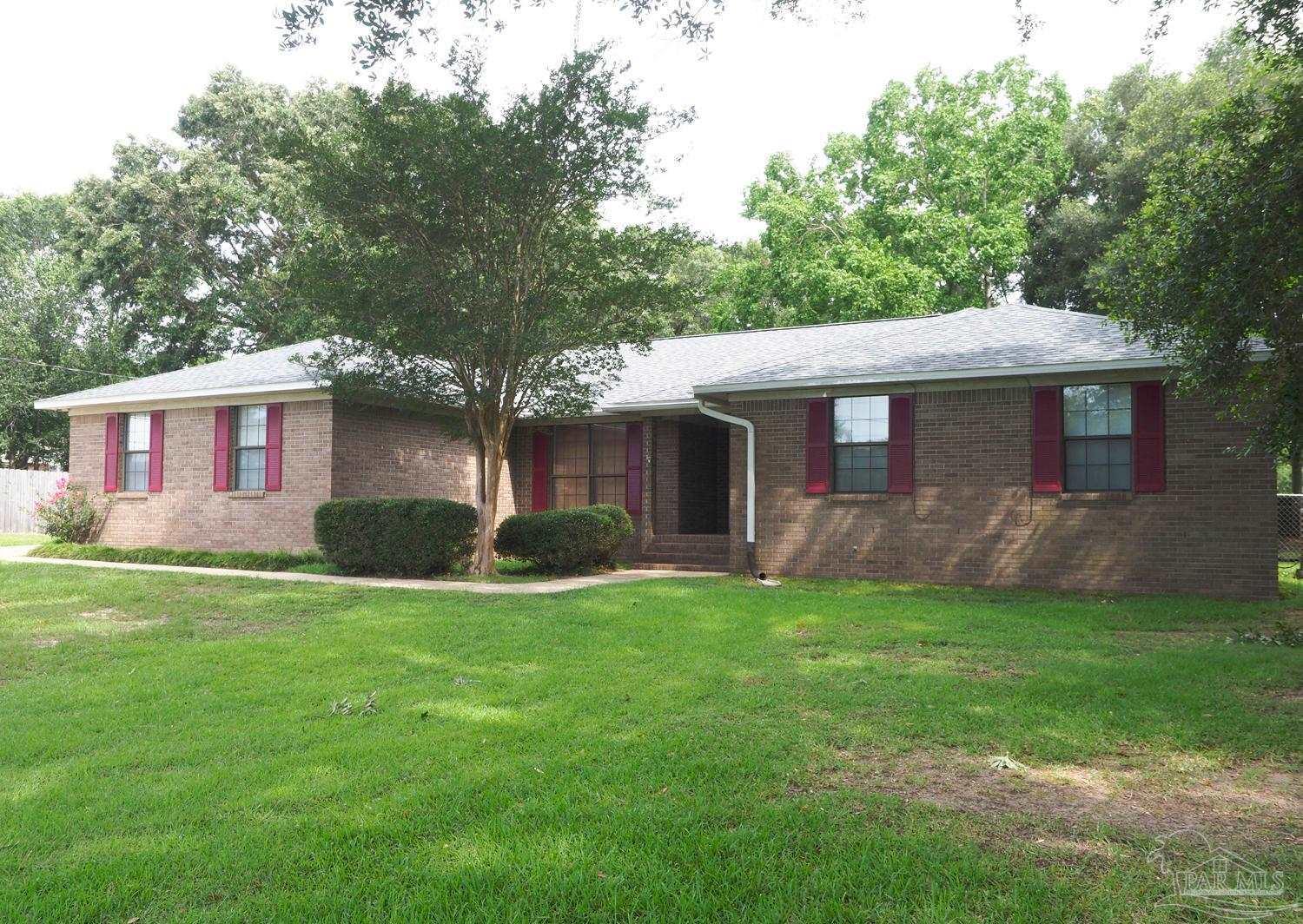Wicker Hill Pl, Pensacola, FL 32514