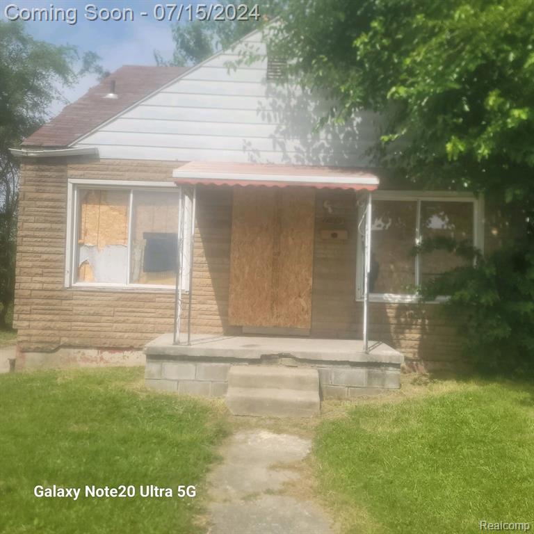 Strathmoor St, Detroit, MI 48227