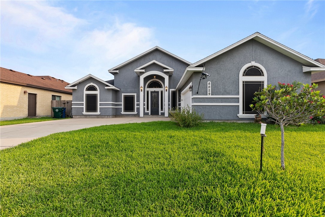 Maximus Dr, Corpus Christi, TX 78414