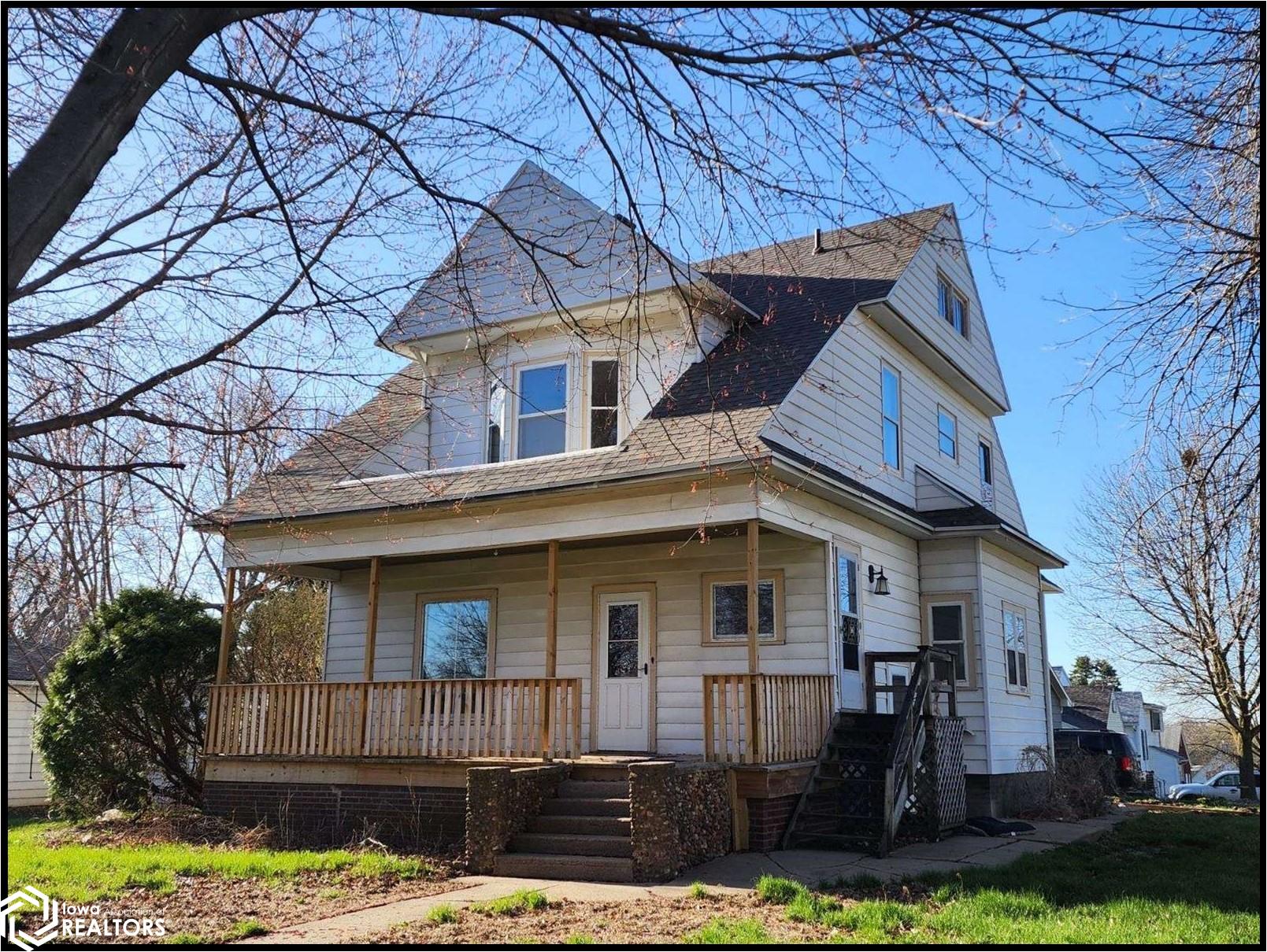 9th St, Atlantic, IA 50022