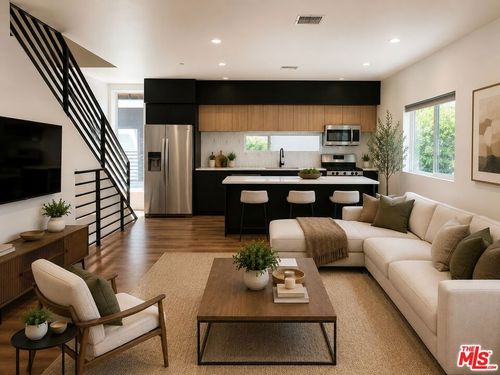 5638 Woodman Avenue, Sherman Oaks, CA, 91401 | Card Image