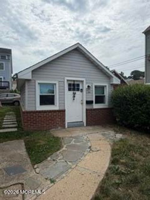 195 Bay Avenue, Highlands, NJ, 07732 | Card Image