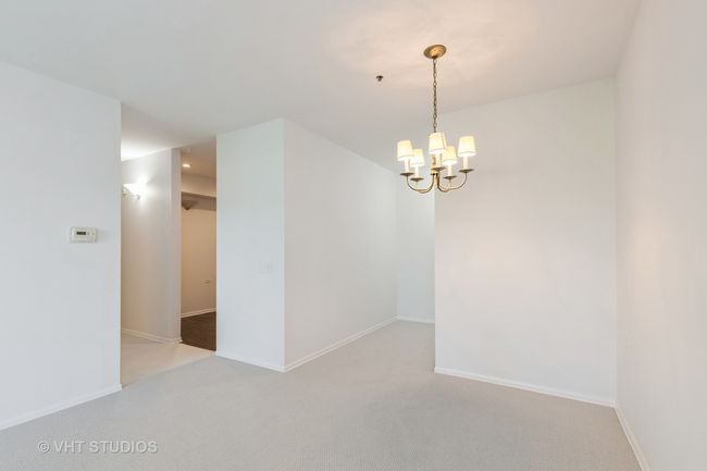 APT-108 - 800 Ridge Rd, Condo with 2 bedrooms, 1 bathrooms and null parking in Wilmette IL | Image 4