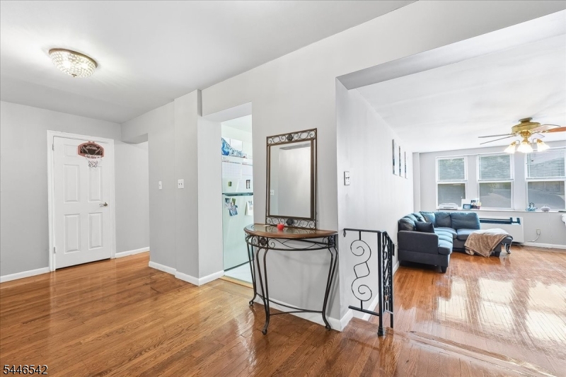 Residential in Newark City 5