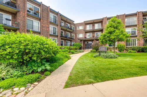 apt-309-1230 N Western Ave, Lake Forest, IL, 60045-1247 | Card Image